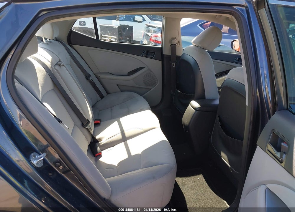 2015 KIA OPTIMA LX VIN: KNAGM4A79F5536332