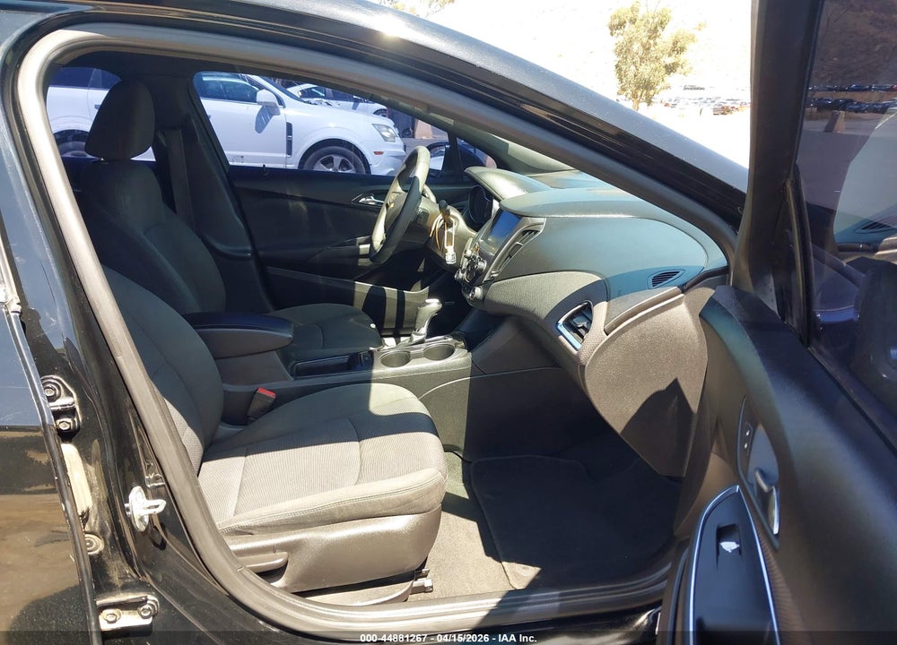 2017 CHEVROLET CRUZE LT AUTO VIN: 3G1BE6SM2HS508397