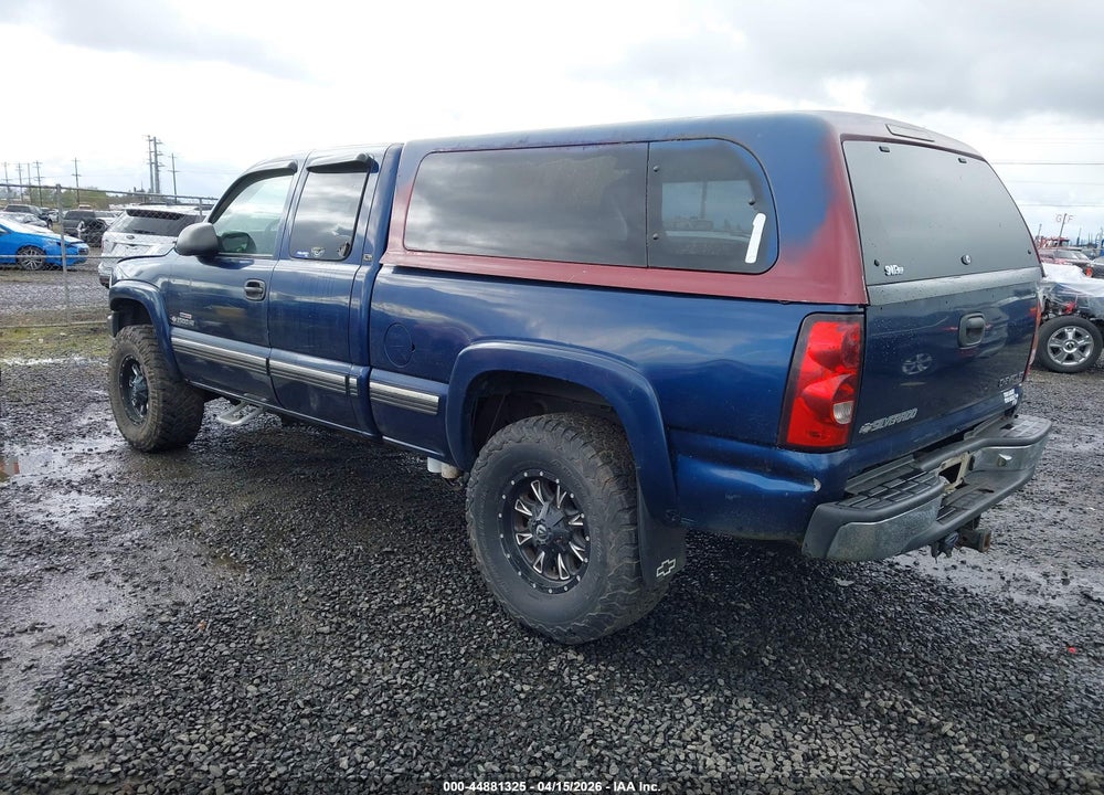 2002 CHEVROLET SILVERADO 2500HD LT VIN: 1GCHK29122E106220