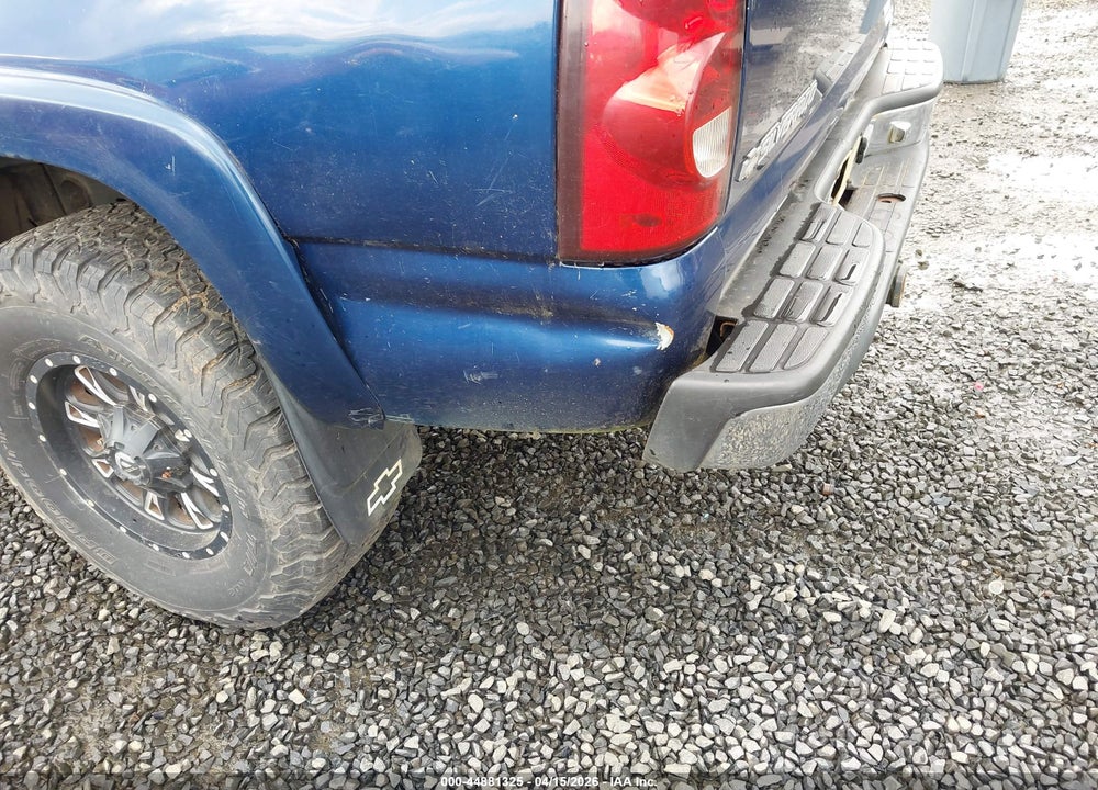 2002 CHEVROLET SILVERADO 2500HD LT VIN: 1GCHK29122E106220