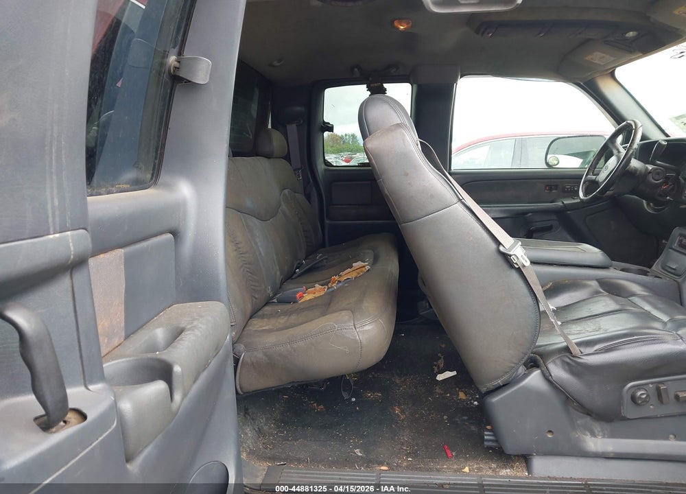 2002 CHEVROLET SILVERADO 2500HD LT VIN: 1GCHK29122E106220