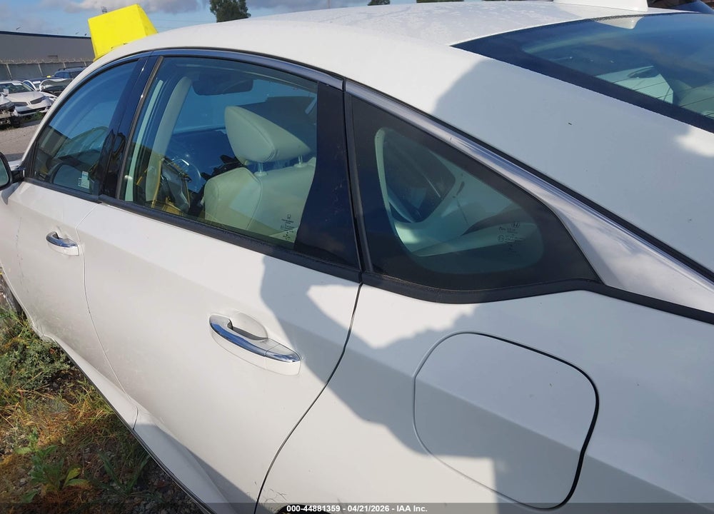 2018 HONDA ACCORD HYBRID TOURING VIN: 1HGCV3F96JA010552