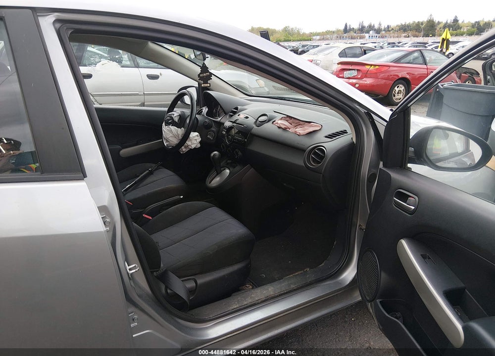 2013 MAZDA 2 SPORT VIN: JM1DE1KZXD0164642