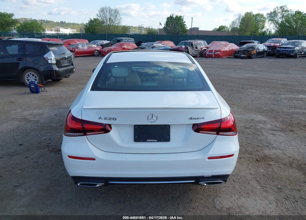 2019 MERCEDES-BENZ A 220 4MATIC VIN: WDD3G4FB1KW015508