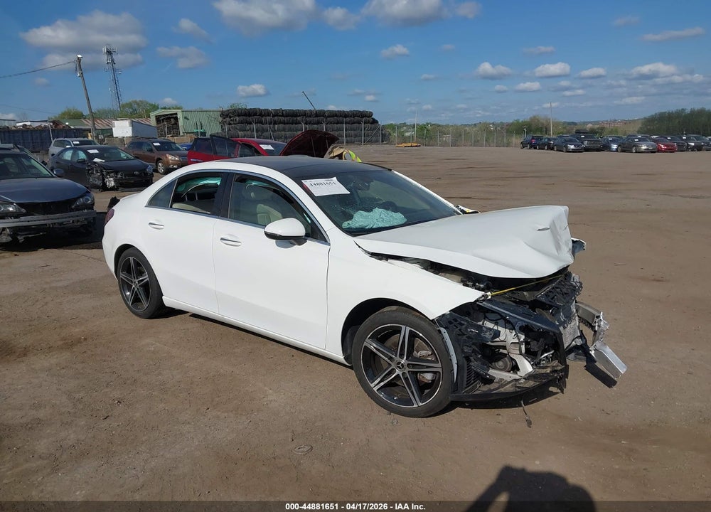 2019 MERCEDES-BENZ A 220 4MATIC VIN: WDD3G4FB1KW015508