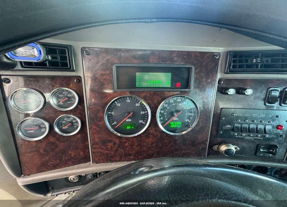 2013 KENWORTH CONSTRUCTION T270 VIN: 2NKHHM6H3DM364677