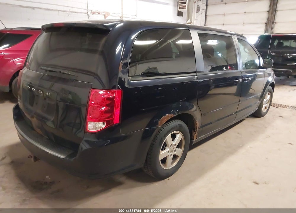 2011 DODGE GRAND CARAVAN MAINSTREET VIN: 2D4RN3DG8BR674040