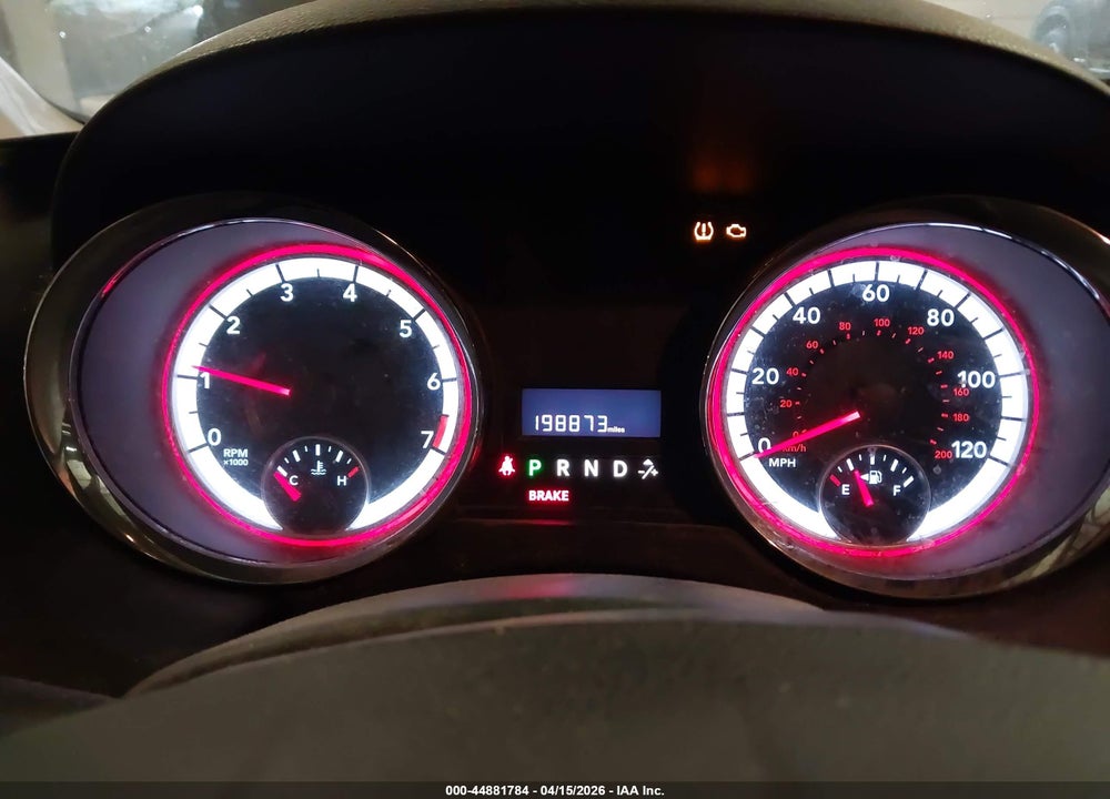 2011 DODGE GRAND CARAVAN MAINSTREET VIN: 2D4RN3DG8BR674040