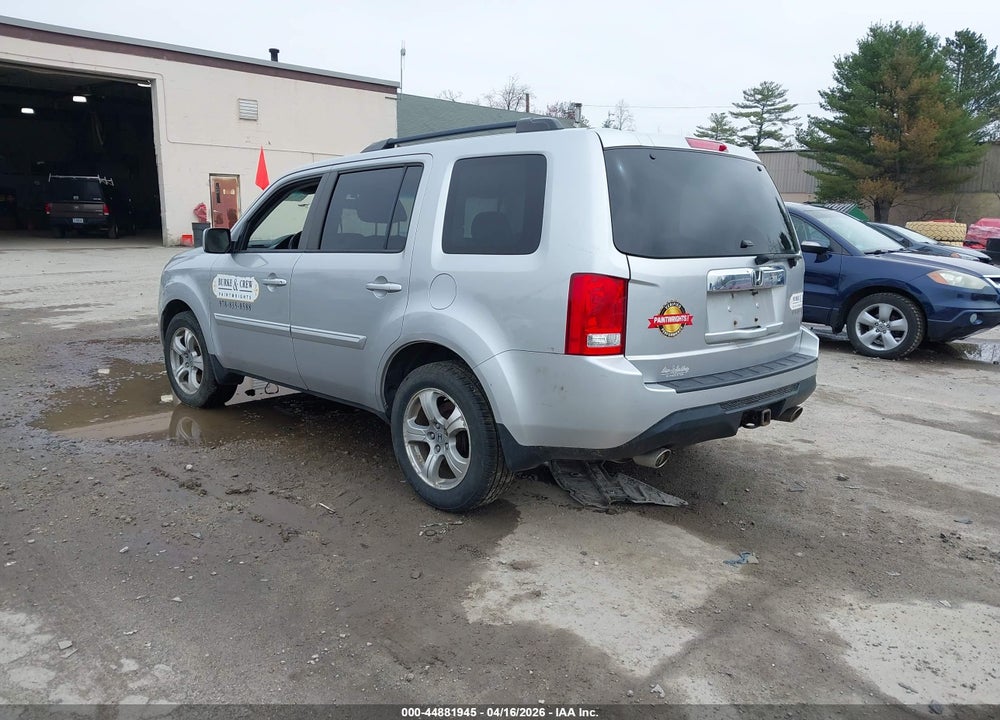 2015 HONDA PILOT EX-L VIN: 5FNYF4H54FB046837