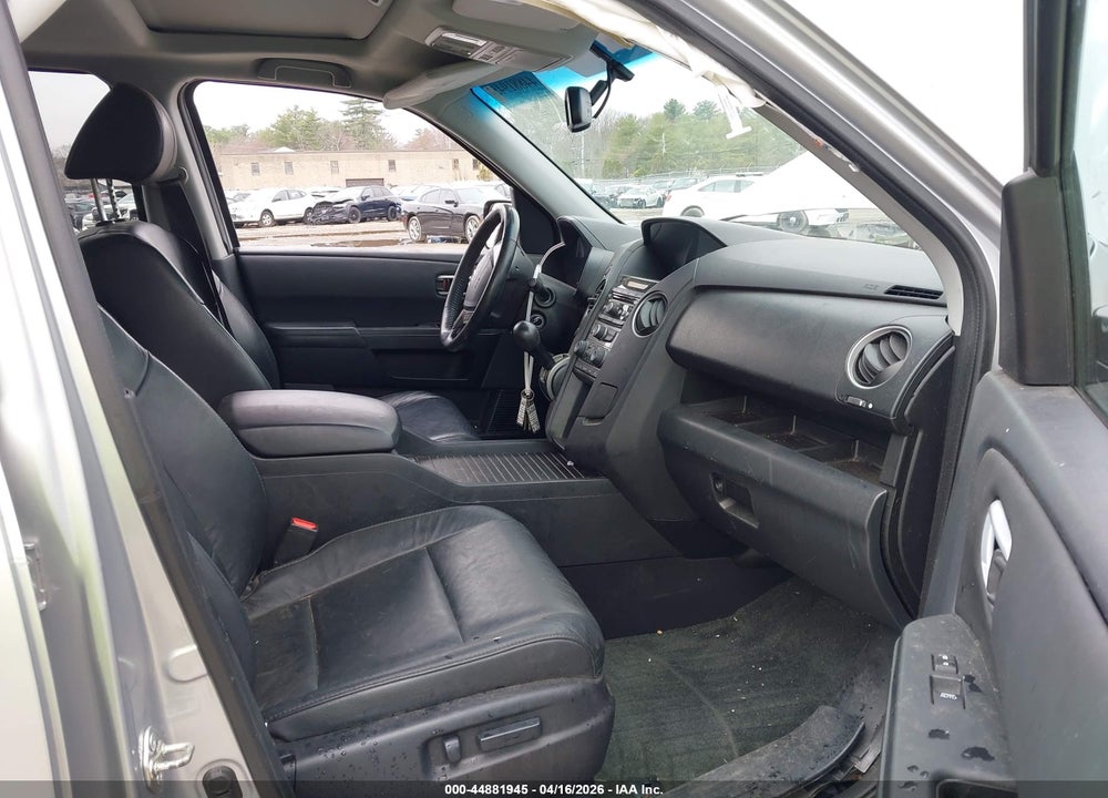 2015 HONDA PILOT EX-L VIN: 5FNYF4H54FB046837