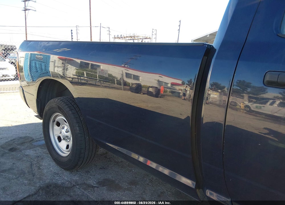 2018 RAM 1500 TRADESMAN  4X2 8' BOX VIN: 3C6JR6DG8JG323589