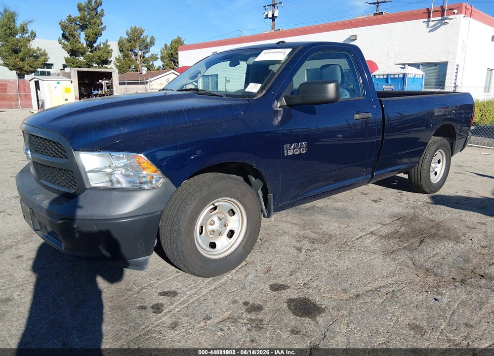 2018 RAM 1500 TRADESMAN  4X2 8' BOX VIN: 3C6JR6DG8JG323589