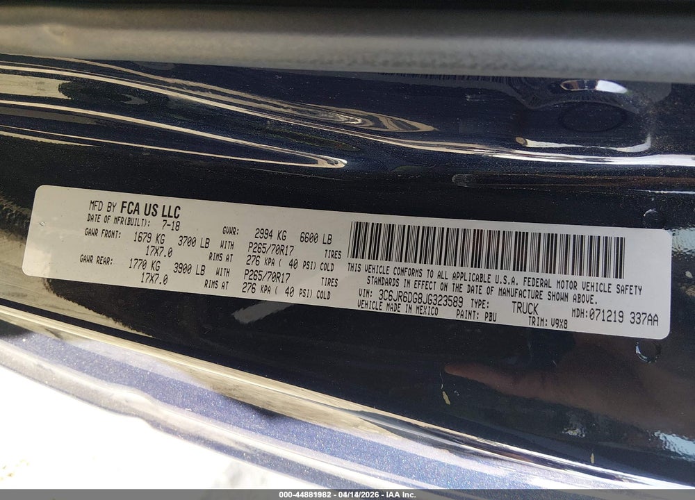 2018 RAM 1500 TRADESMAN  4X2 8' BOX VIN: 3C6JR6DG8JG323589