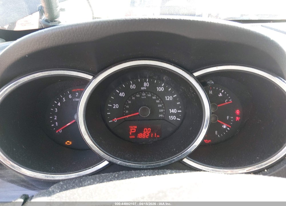 2013 KIA SORENTO LX VIN: 5XYKT3A16DG325454