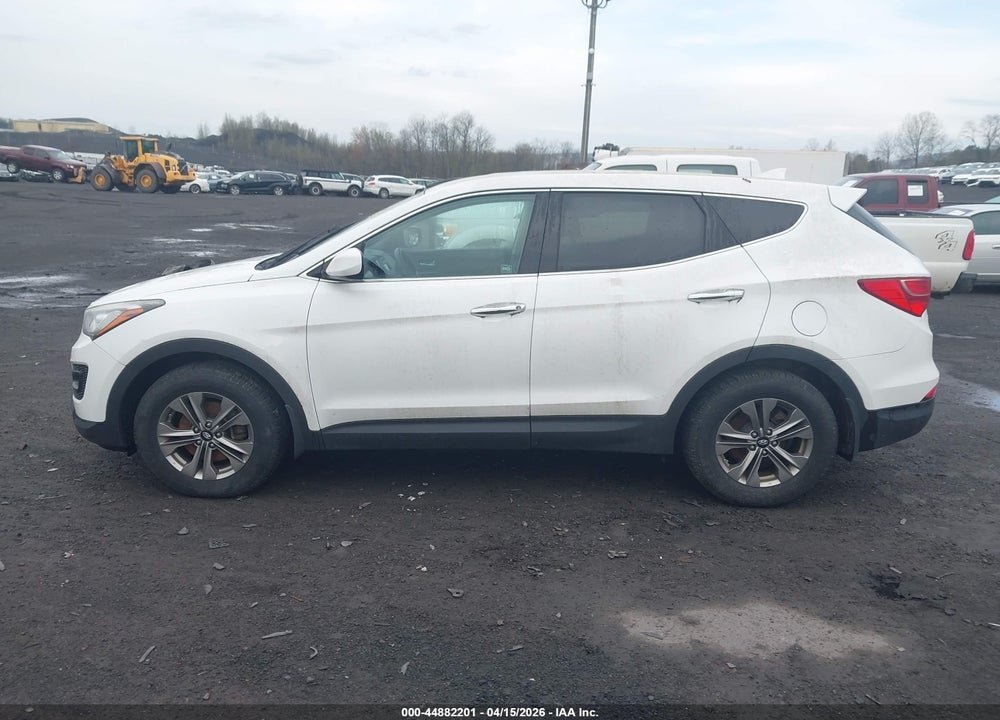 2016 HYUNDAI SANTA FE SPORT 2.4L VIN: 5XYZTDLB6GG368089