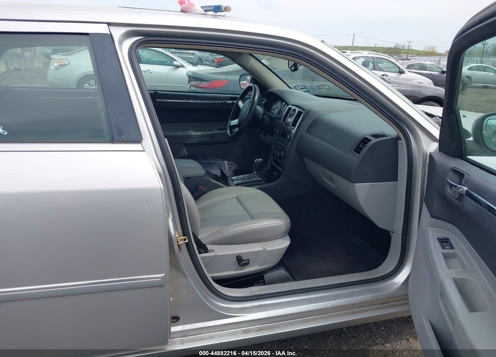 2006 CHRYSLER 300 TOURING VIN: 2C3KA53G86H409612