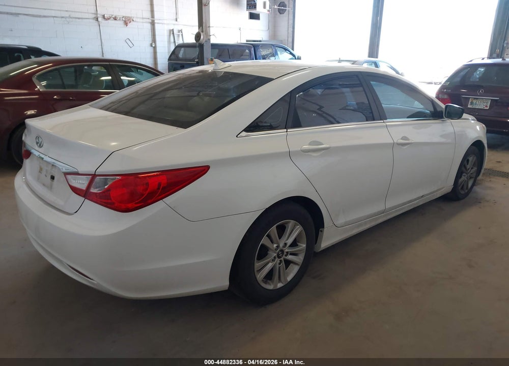 2011 HYUNDAI SONATA GLS VIN: 5NPEB4AC7BH258117