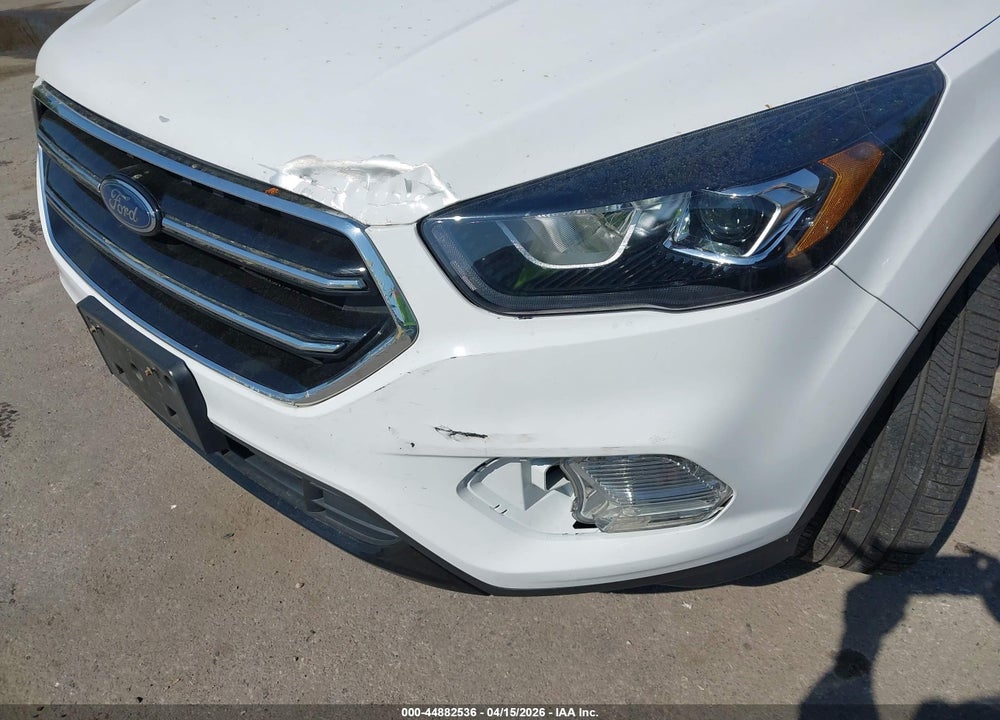 2018 FORD ESCAPE SEL VIN: 1FMCU9HD5JUC45122