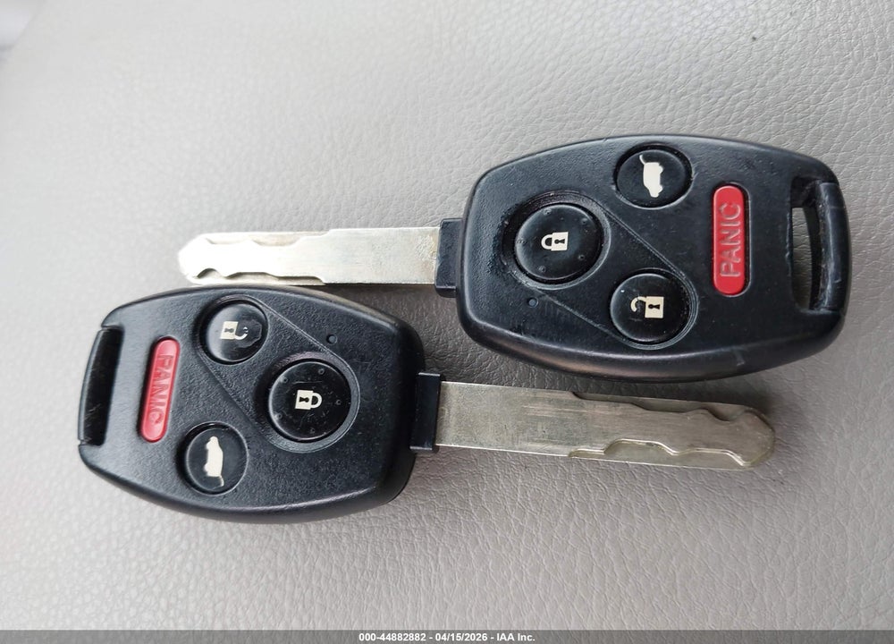 2011 HONDA PILOT EX-L VIN: 5FNYF3H6XBB009403