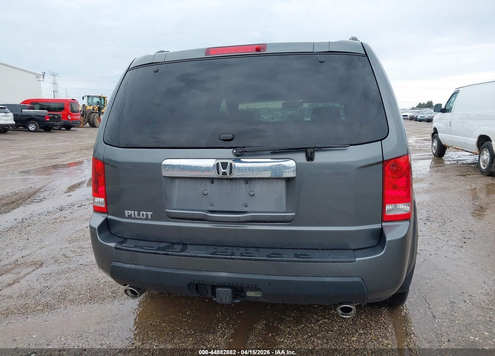 2011 HONDA PILOT EX-L VIN: 5FNYF3H6XBB009403