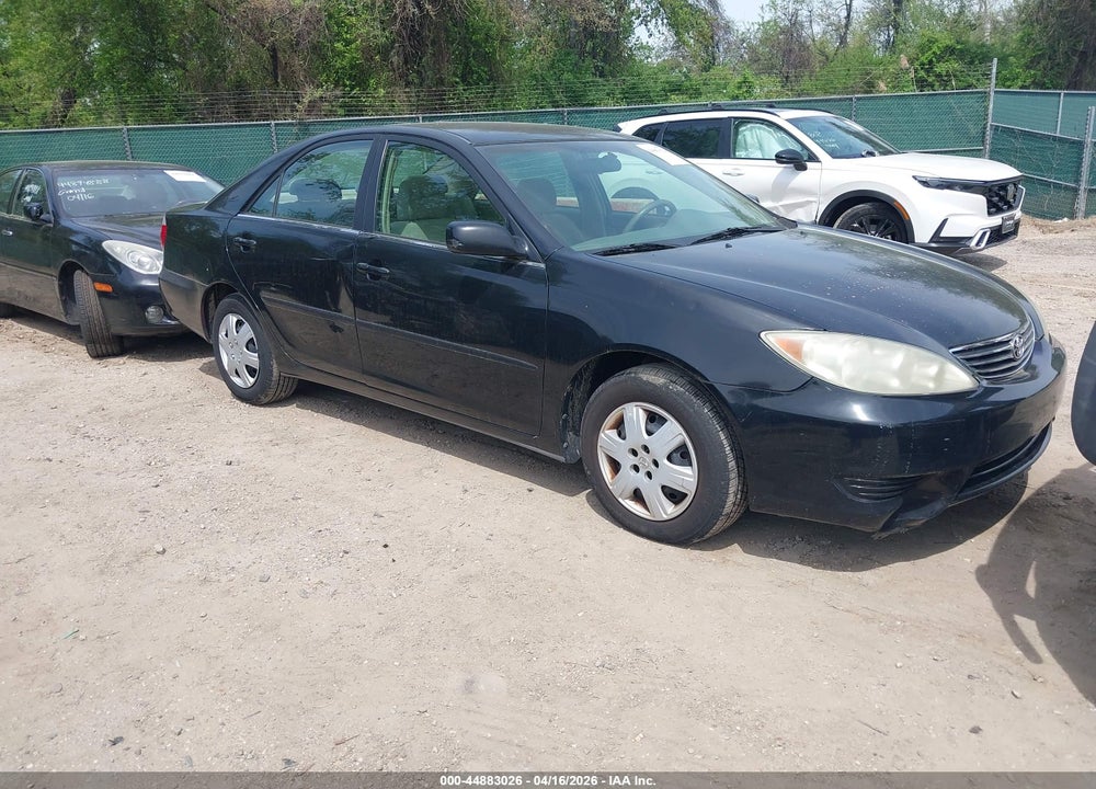 2005 TOYOTA CAMRY LE VIN: 4T1BE32KX5U588186