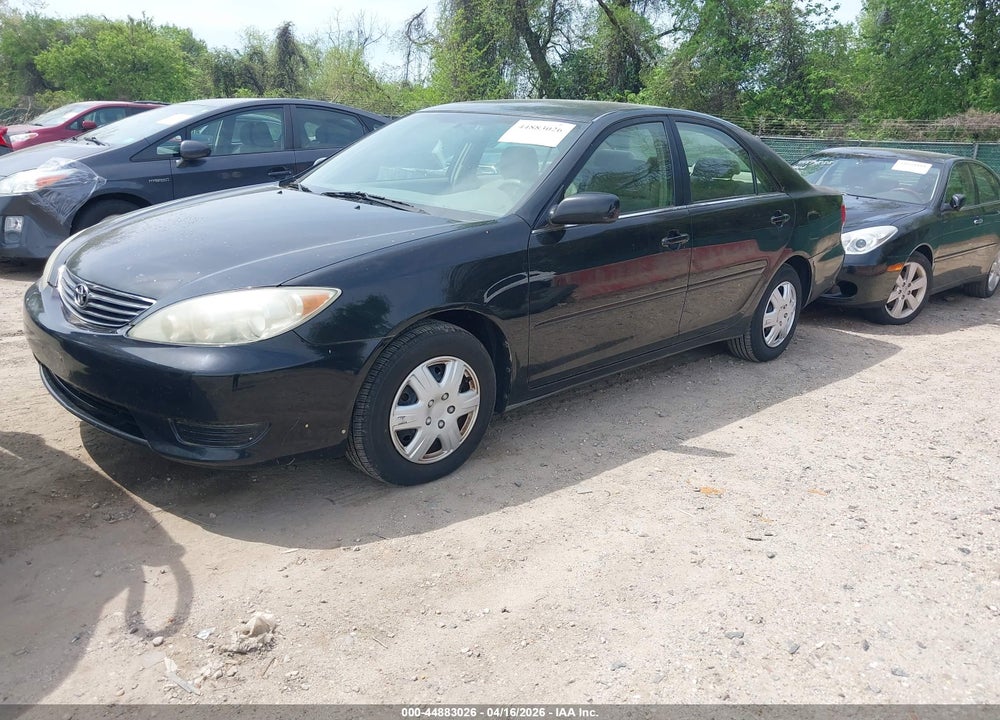2005 TOYOTA CAMRY LE VIN: 4T1BE32KX5U588186