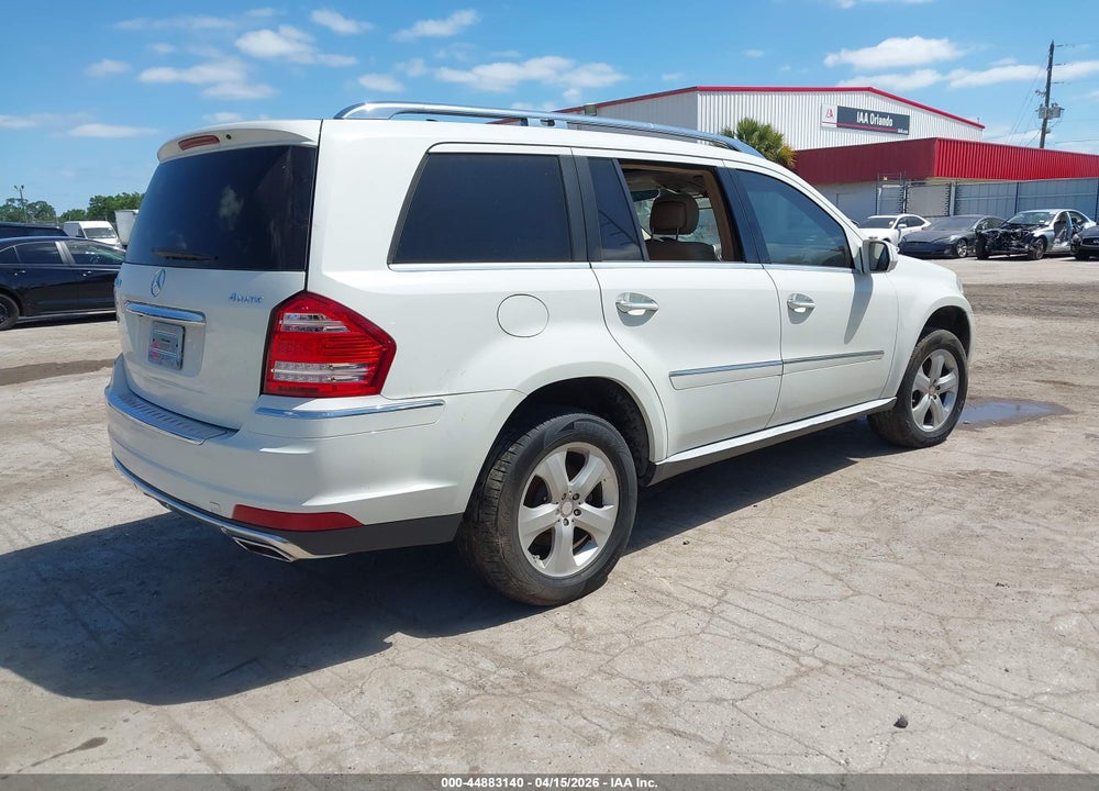 2010 MERCEDES-BENZ GL 450 4MATIC VIN: 4JGBF7BEXAA557580