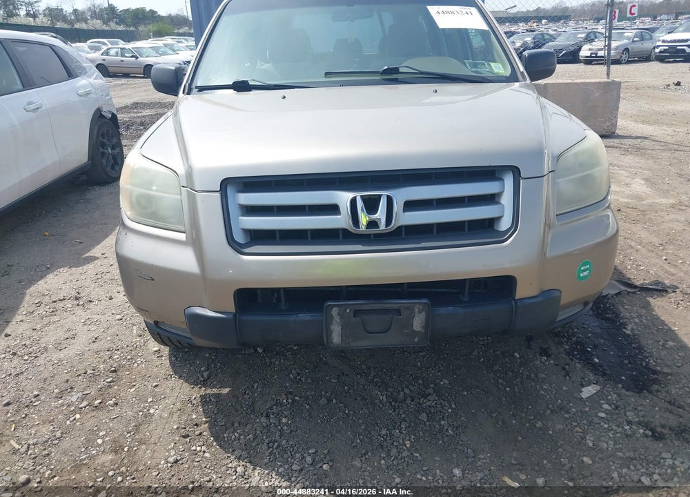 2006 HONDA PILOT LX VIN: 2HKYF18126H543401