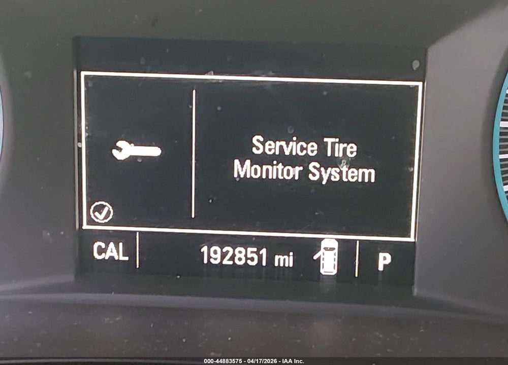 2018 CHEVROLET TRAVERSE 1LT VIN: 1GNERGKW8JJ142444