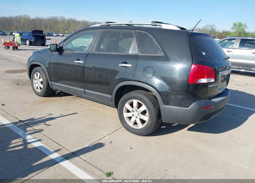 2011 KIA SORENTO LX VIN: 5XYKT4A1XBG178994