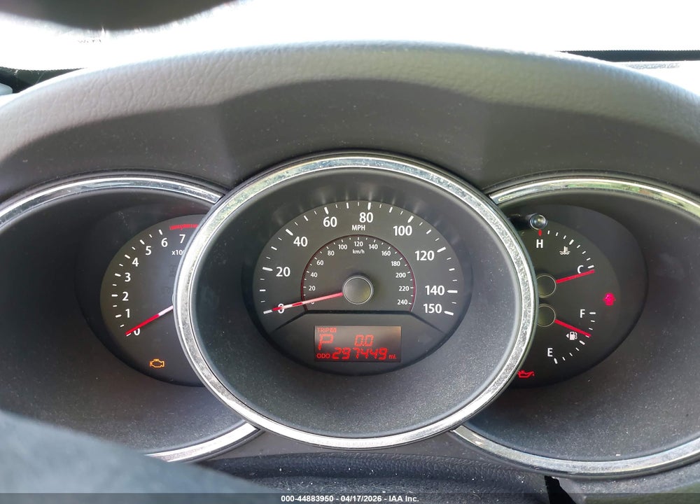 2011 KIA SORENTO LX VIN: 5XYKT4A1XBG178994