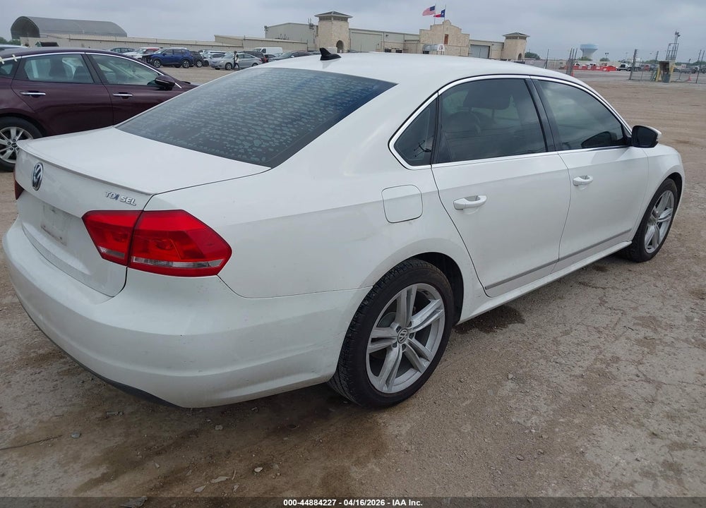 2013 VOLKSWAGEN PASSAT 2.0L TDI SEL PREMIUM VIN: 1VWCN7A33DC146197