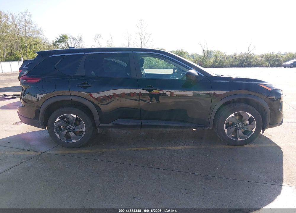 2025 NISSAN ROGUE SV FWD VIN: 5N1BT3BAXSC804083