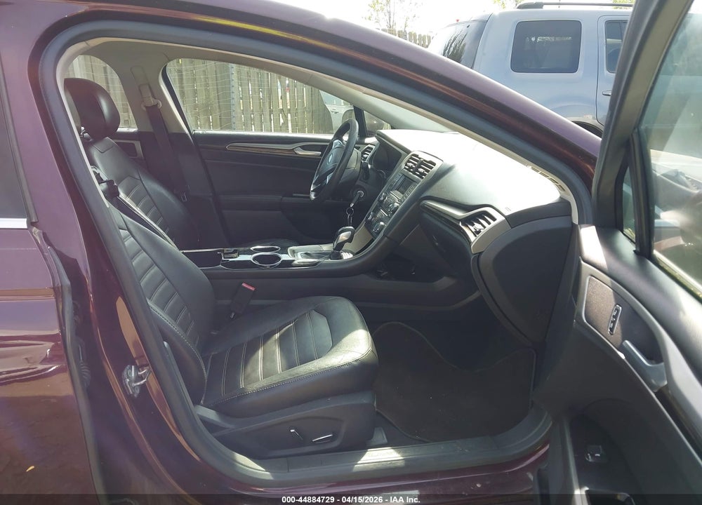 2013 FORD FUSION SE VIN: 3FA6P0HR1DR230571