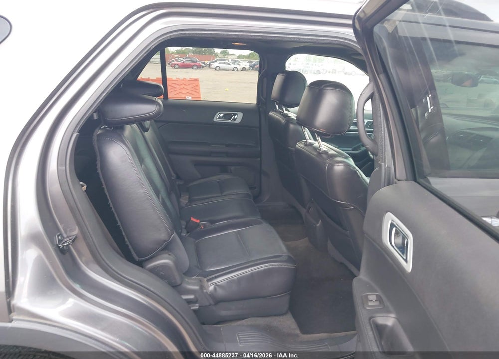 2011 FORD EXPLORER XLT VIN: 1FMHK8D83BGA13701