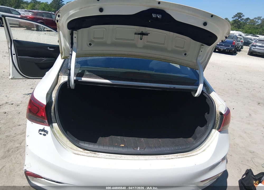 2018 HYUNDAI ACCENT SE VIN: 3KPC24A3XJE018523
