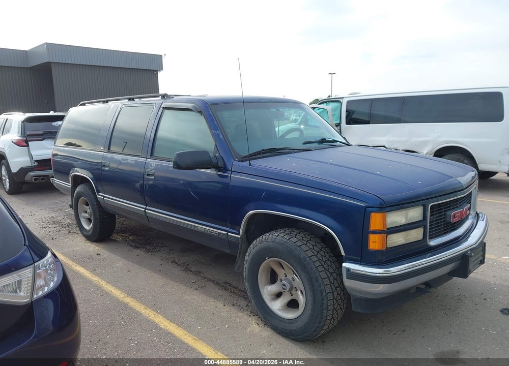 1999 GMC SUBURBAN 1500 SLT CMI VIN: 1GKFK16R4XJ774194