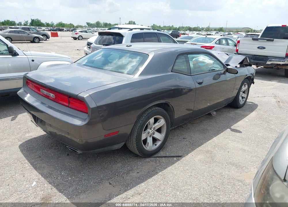 2014 DODGE CHALLENGER SXT VIN: 2C3CDYAG5EH101067