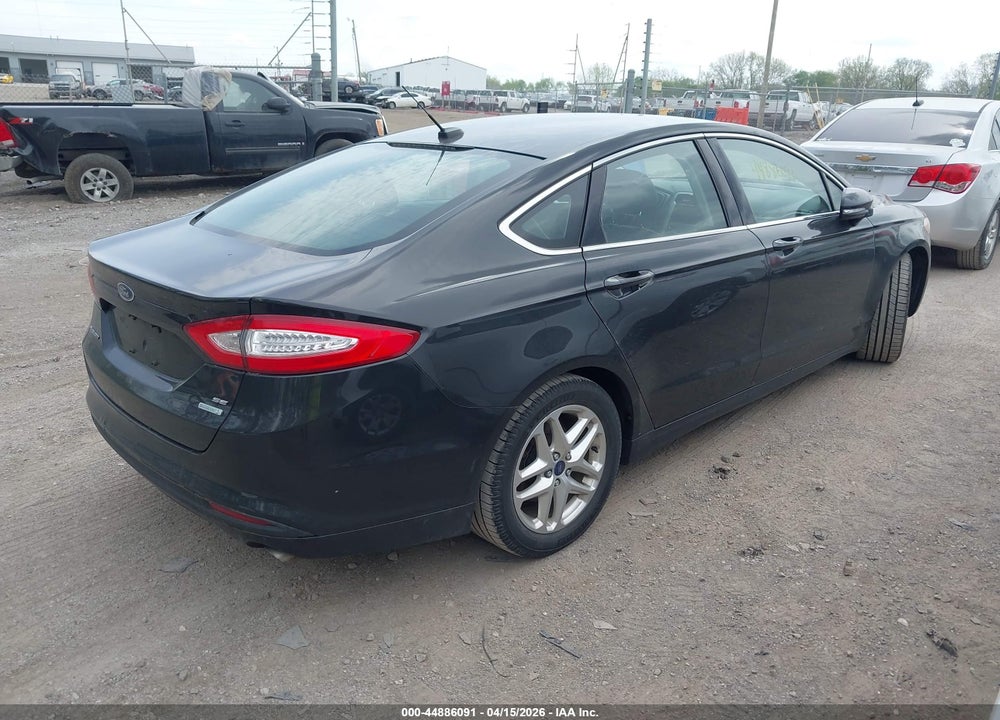 2013 FORD FUSION SE VIN: 3FA6P0HR2DR322031
