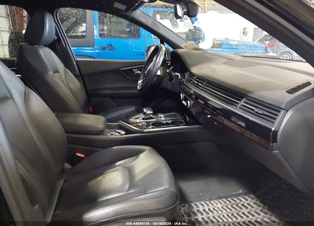 2017 AUDI Q7 3.0T PREMIUM VIN: WA1VAAF70HD053678