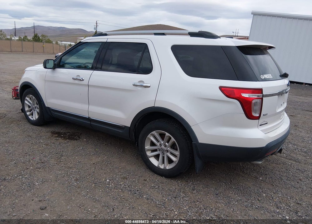 2011 FORD EXPLORER XLT VIN: 1FMHK8D82BGA33020