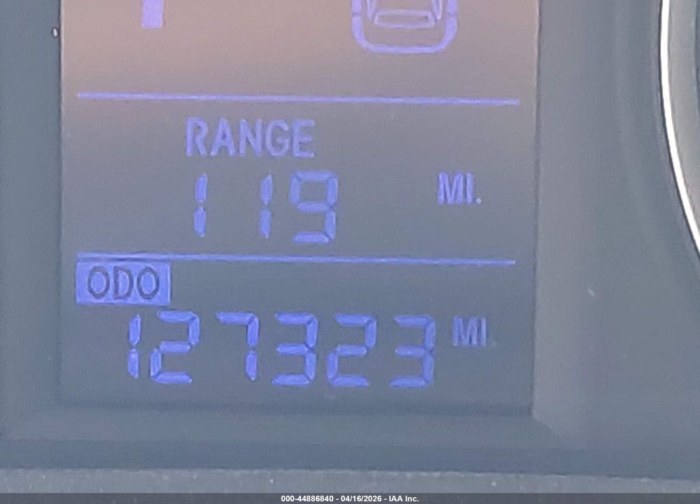 2011 HYUNDAI ELANTRA TOURING GLS VIN: KMHDC8AE2BU118074