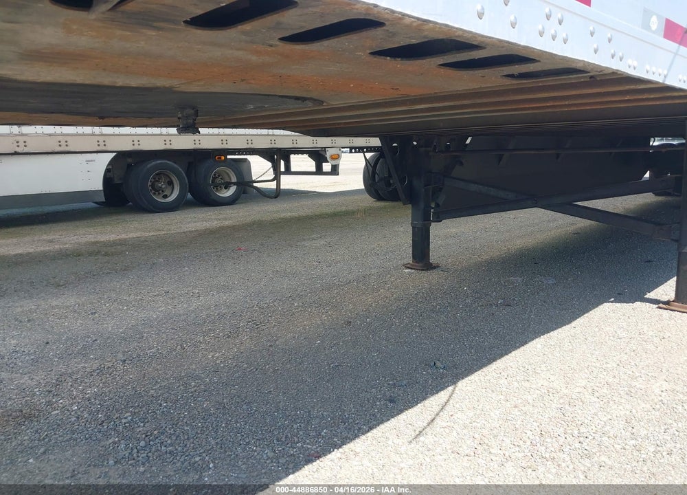 2023 UTILITY TRAILER MFG UNKNOWN VIN: 1UYVS2533P3806424