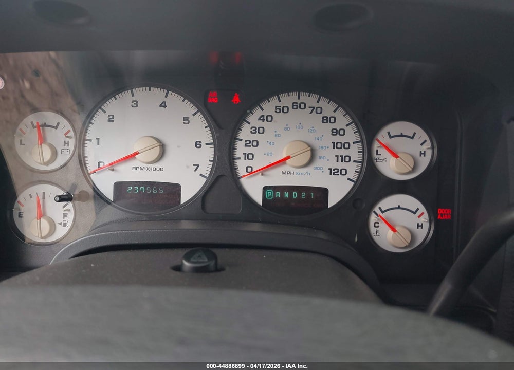 2002 DODGE RAM 1500 ST VIN: 1D7HA16K12J247089
