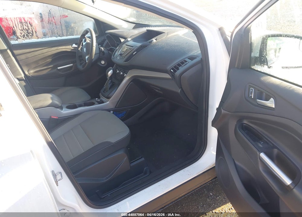 2016 FORD ESCAPE SE VIN: 1FMCU9GX0GUC82020