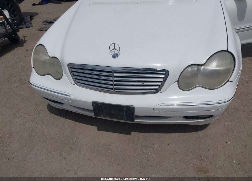 2003 MERCEDES-BENZ C 240 VIN: WDBRF61J23A530189