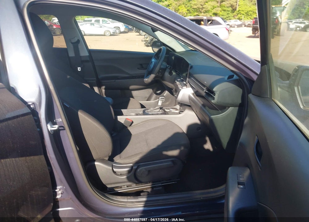 2025 HYUNDAI KONA SEL VIN: KM8HB3AB5SU294551