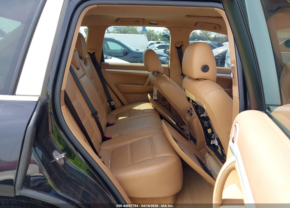2004 PORSCHE CAYENNE V6 VIN: WP1AA29P94LA21817