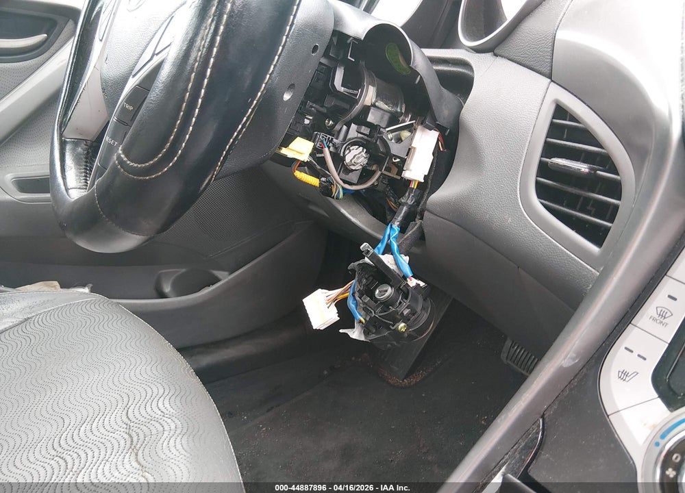 2012 HYUNDAI ELANTRA LIMITED (ULSAN PLANT) VIN: KMHDH4AE3CU252085