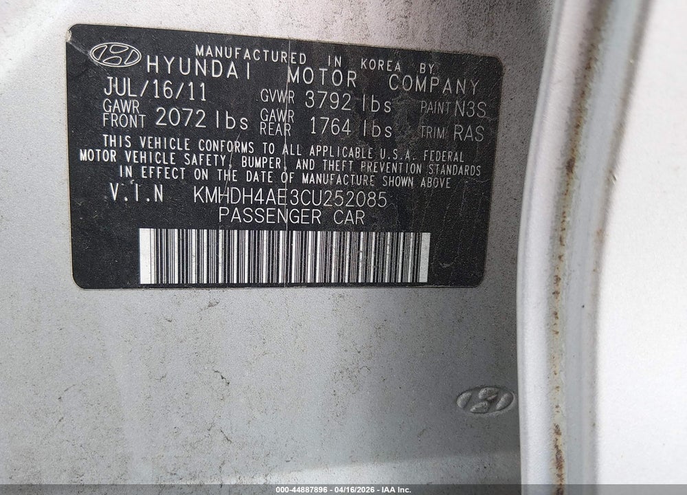 2012 HYUNDAI ELANTRA LIMITED (ULSAN PLANT) VIN: KMHDH4AE3CU252085